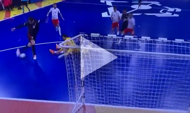 KOSMICZNY gol w meczu Chorwacja - Polska w ME Futsalu! [VIDEO]